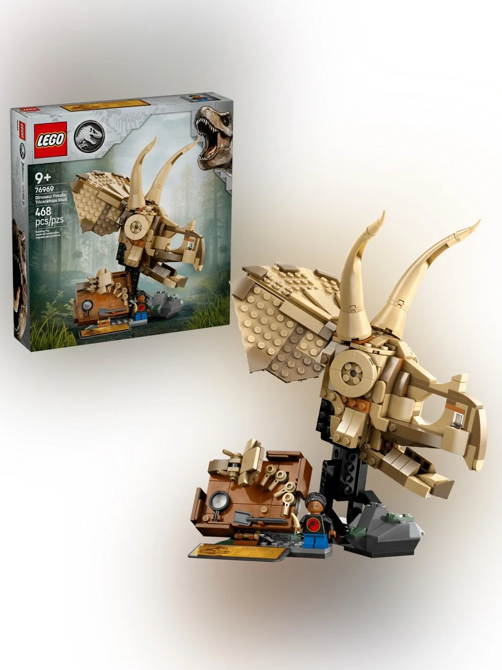 Jurassic World Lego Set Triceratops Skull (76969)